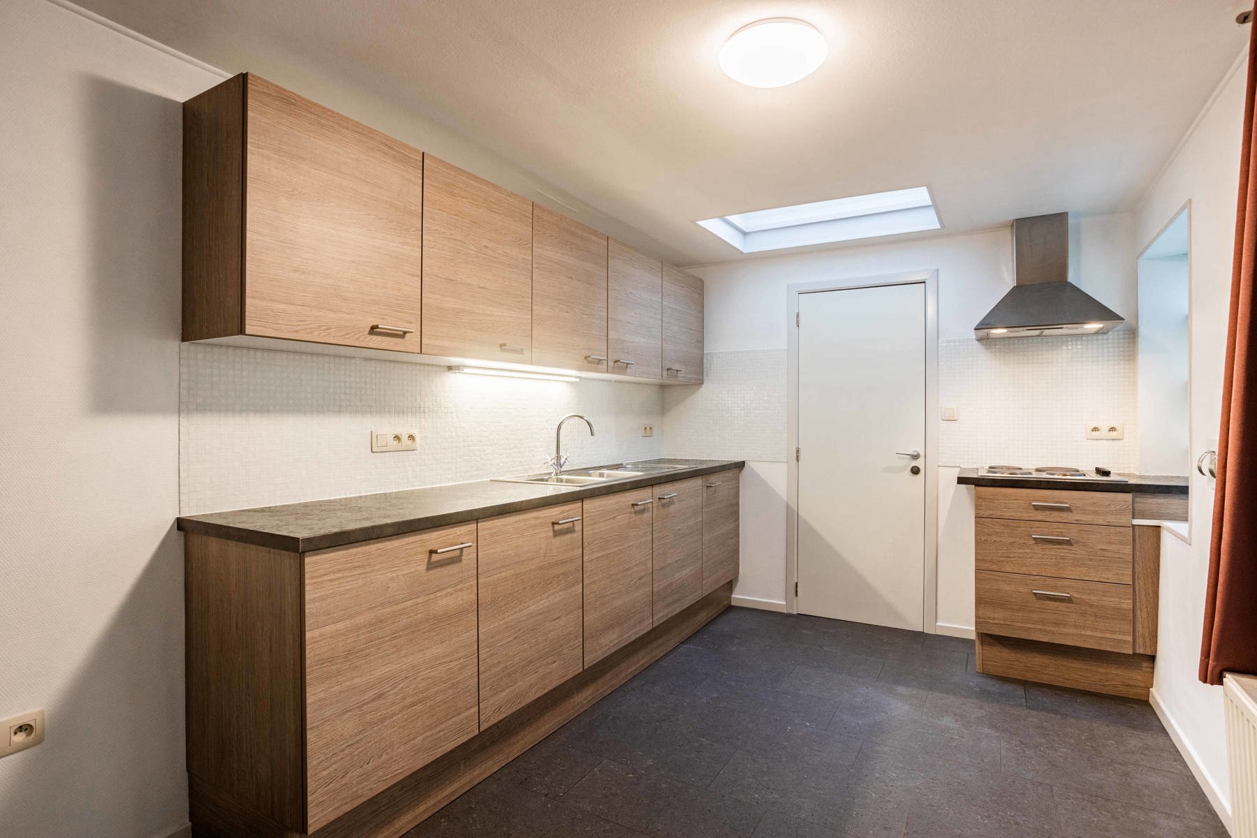 Ruime woning in Gentse stationsbuurt, vlak bij UZ Gent foto 6