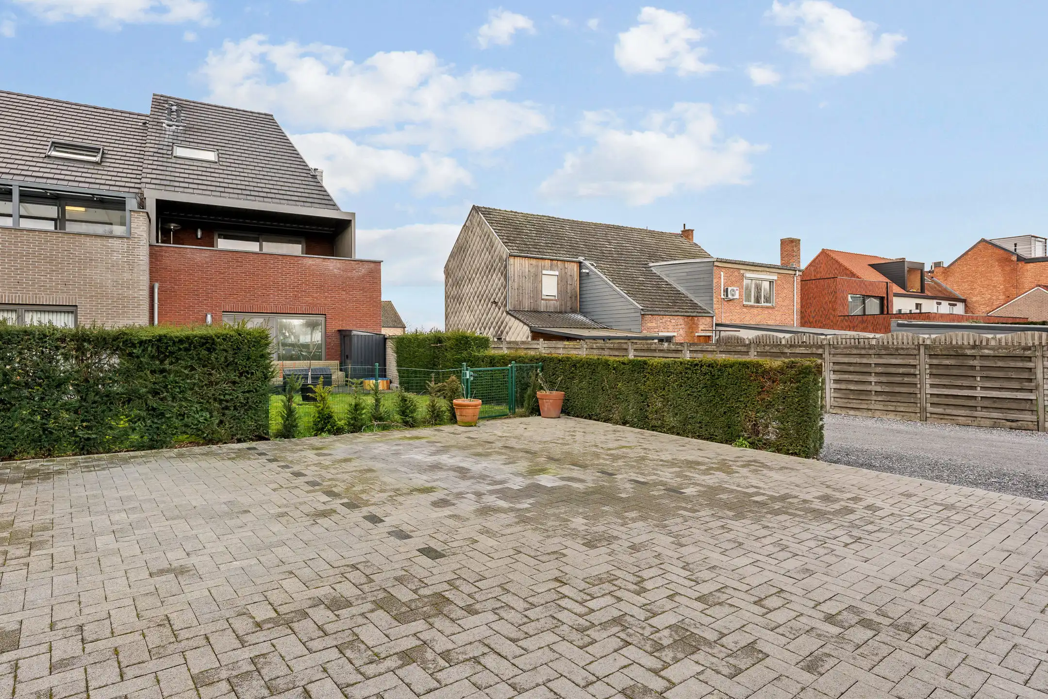 Perfect onderhouden duplex in het hart van Riemst foto 20