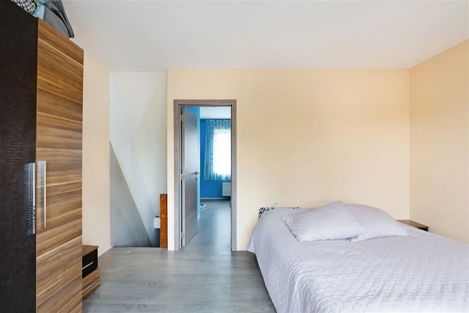 Instapklare woning met ruime tuin op topligging in Aalst foto 16