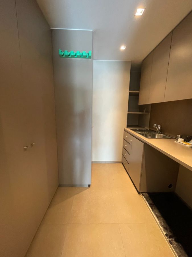 LUXE APPARTEMENT + zeer riant zongericht terras, dubbele garage & (wijn)kelder foto 41