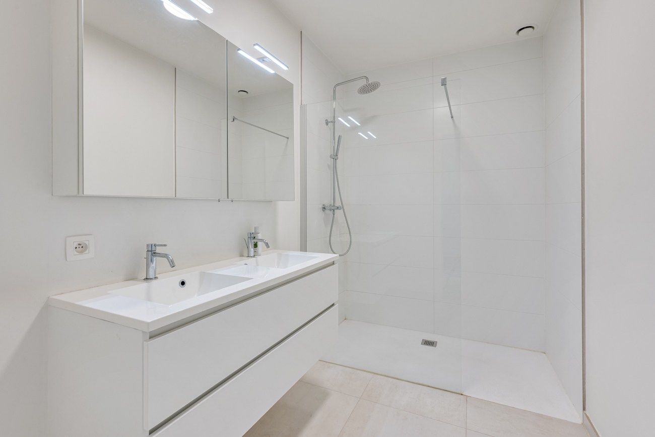 Nieuwbouw BEN-1slaapkamerappartement onder RR foto 5
