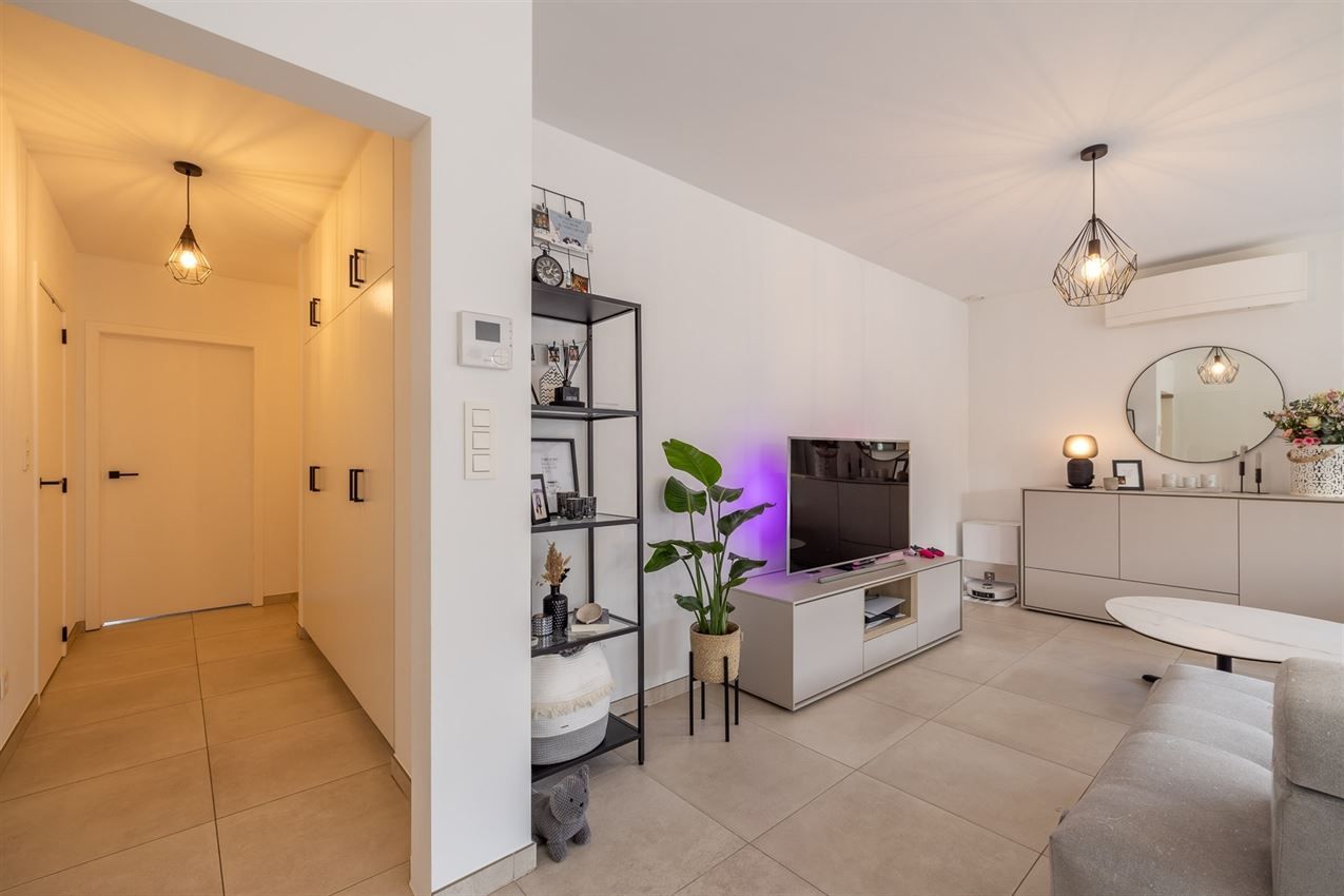 grote slpk, 123m²,2017, omgeven door tuin, rustig foto 8