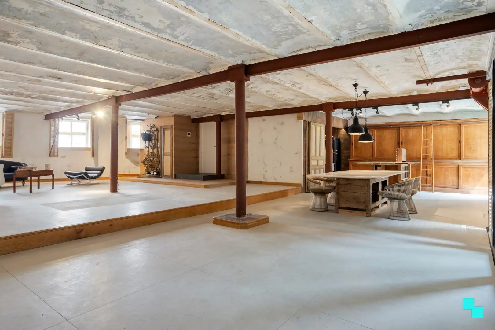 Gelijkvloerse, karaktervolle loft op voormalige brouwerijsite te Brugge foto 3