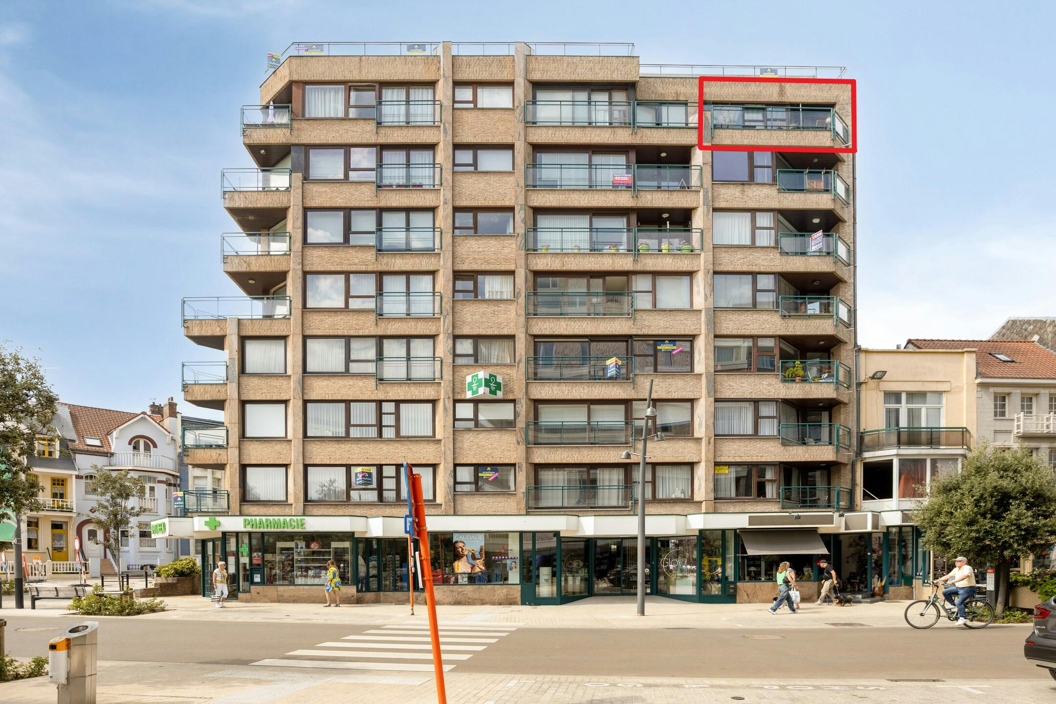 Appartement (80m²) met 2 slaapkamers in centrum De Panne foto 13