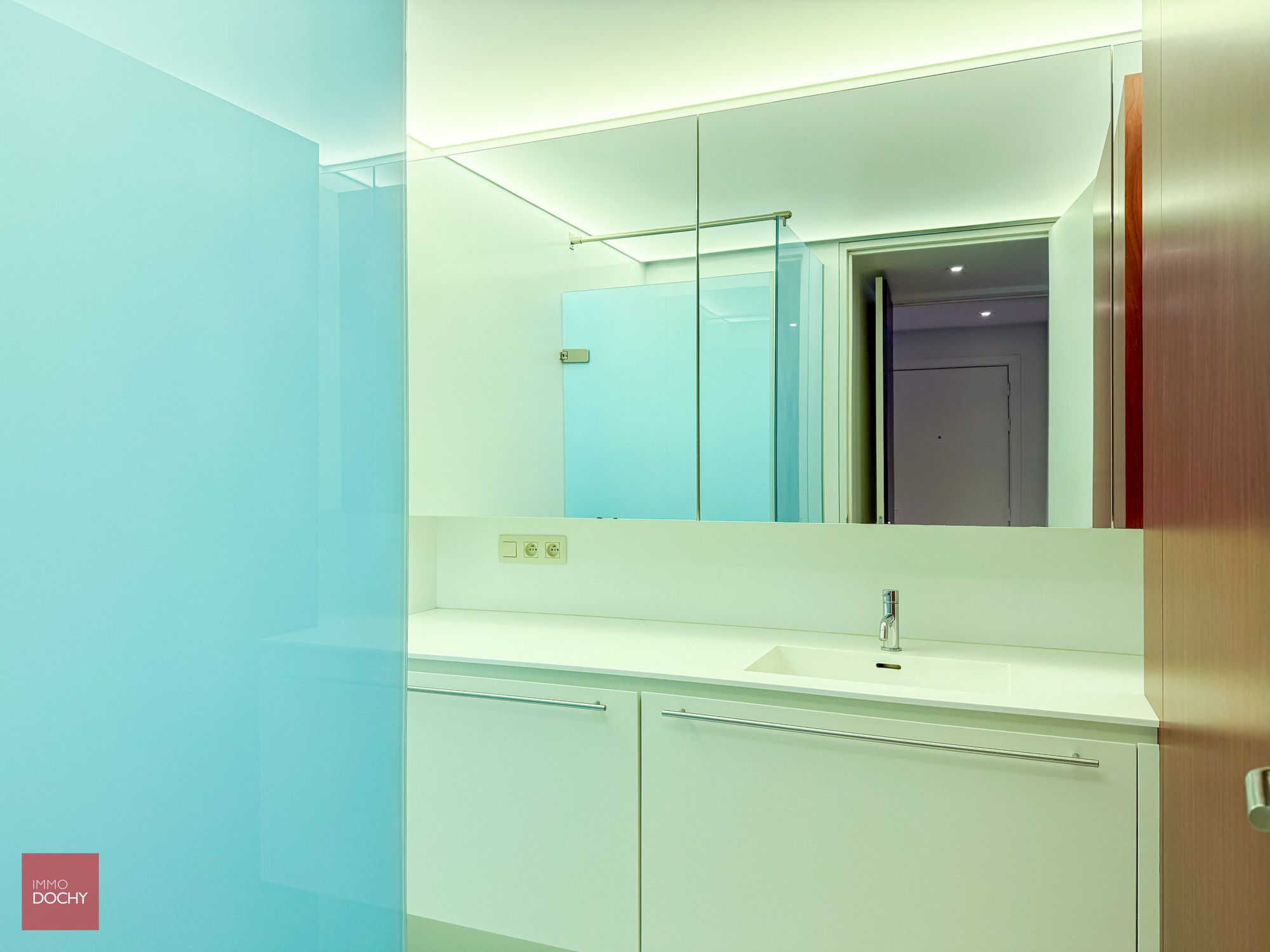 Centraal gelegen heel mooi ingericht appartement | Stormestraat foto 11