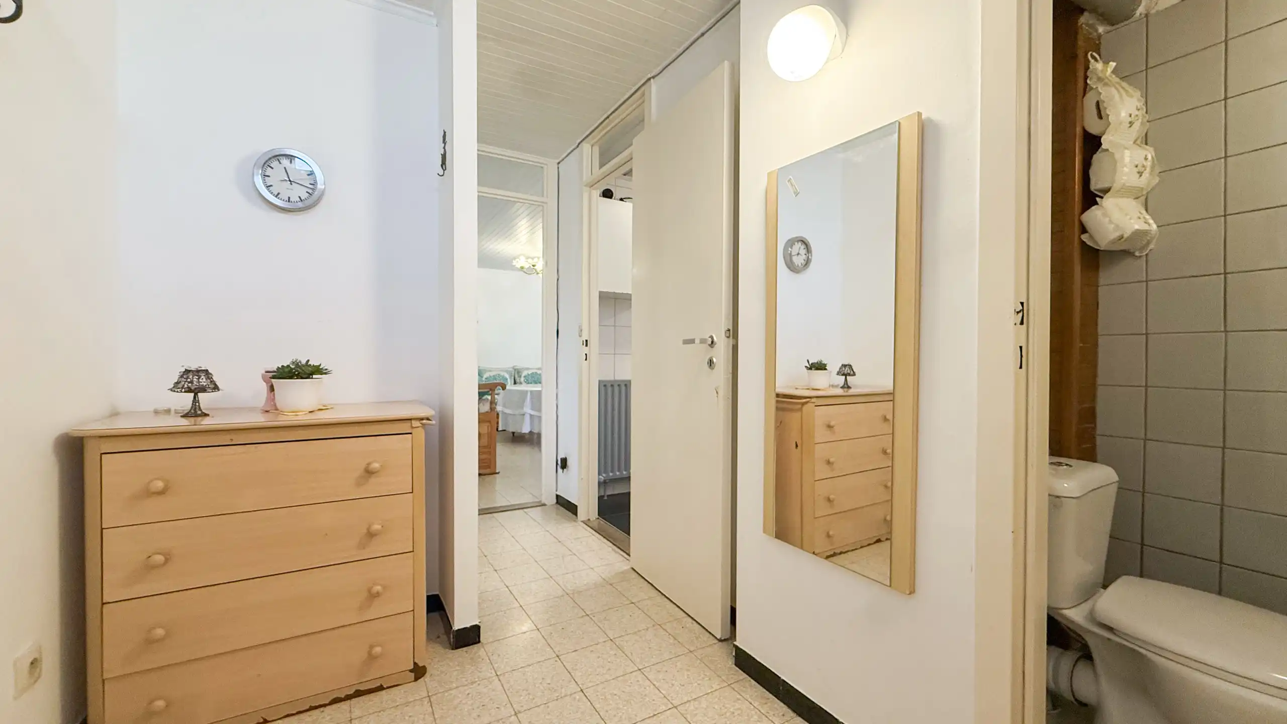 Instapklare woning met 3 slaapkamers en inpandige garage! foto 20