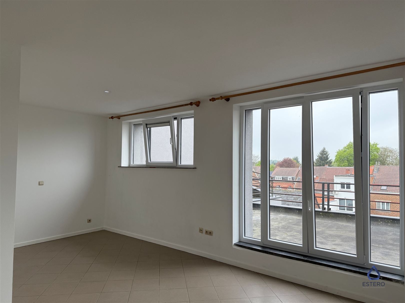 Studio met groot terras te huur in Lessines  foto 3