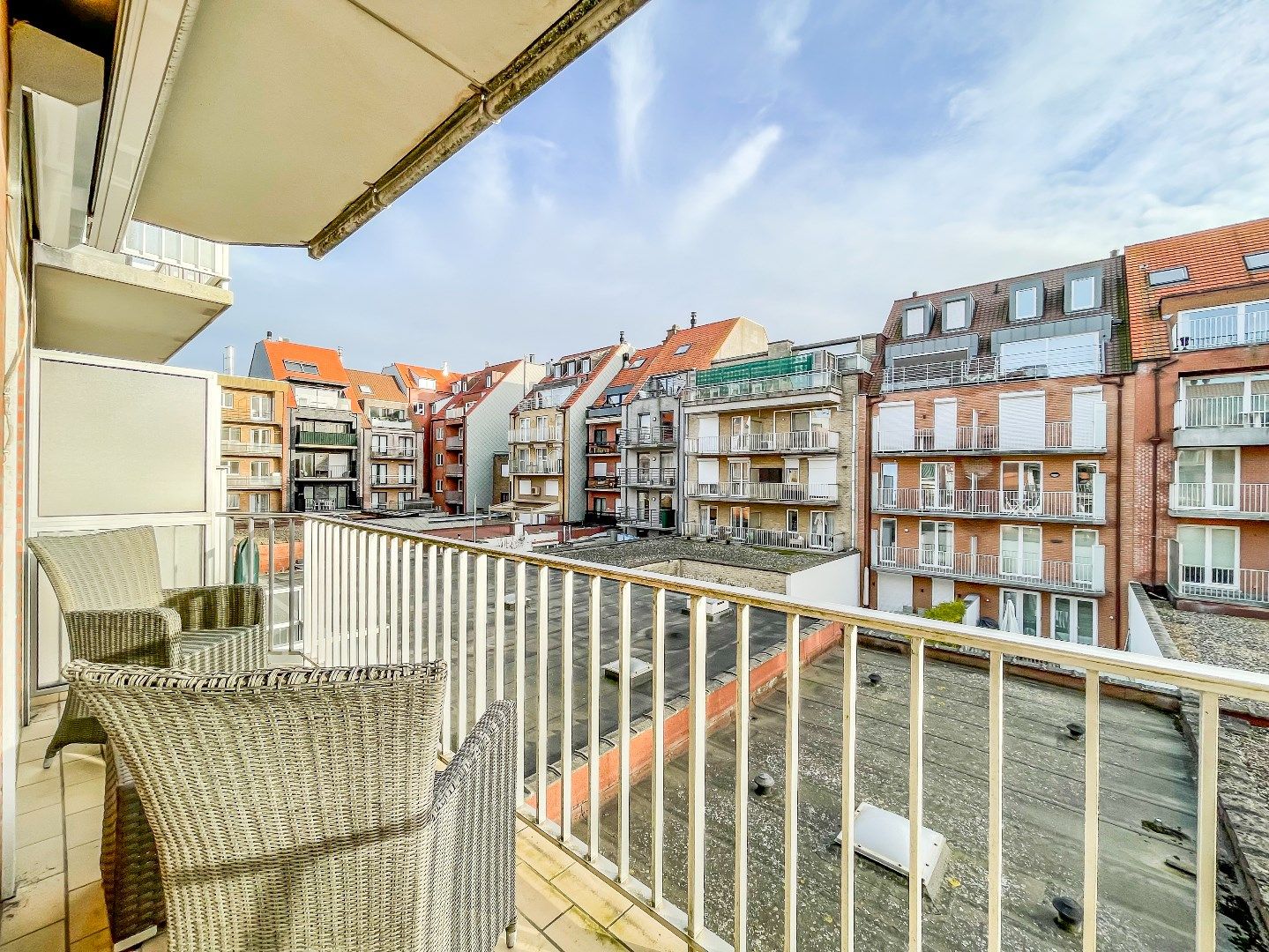 Zonnig appartement met zuid-west oriëntatie en uitzicht op het Zegemeer. foto 15