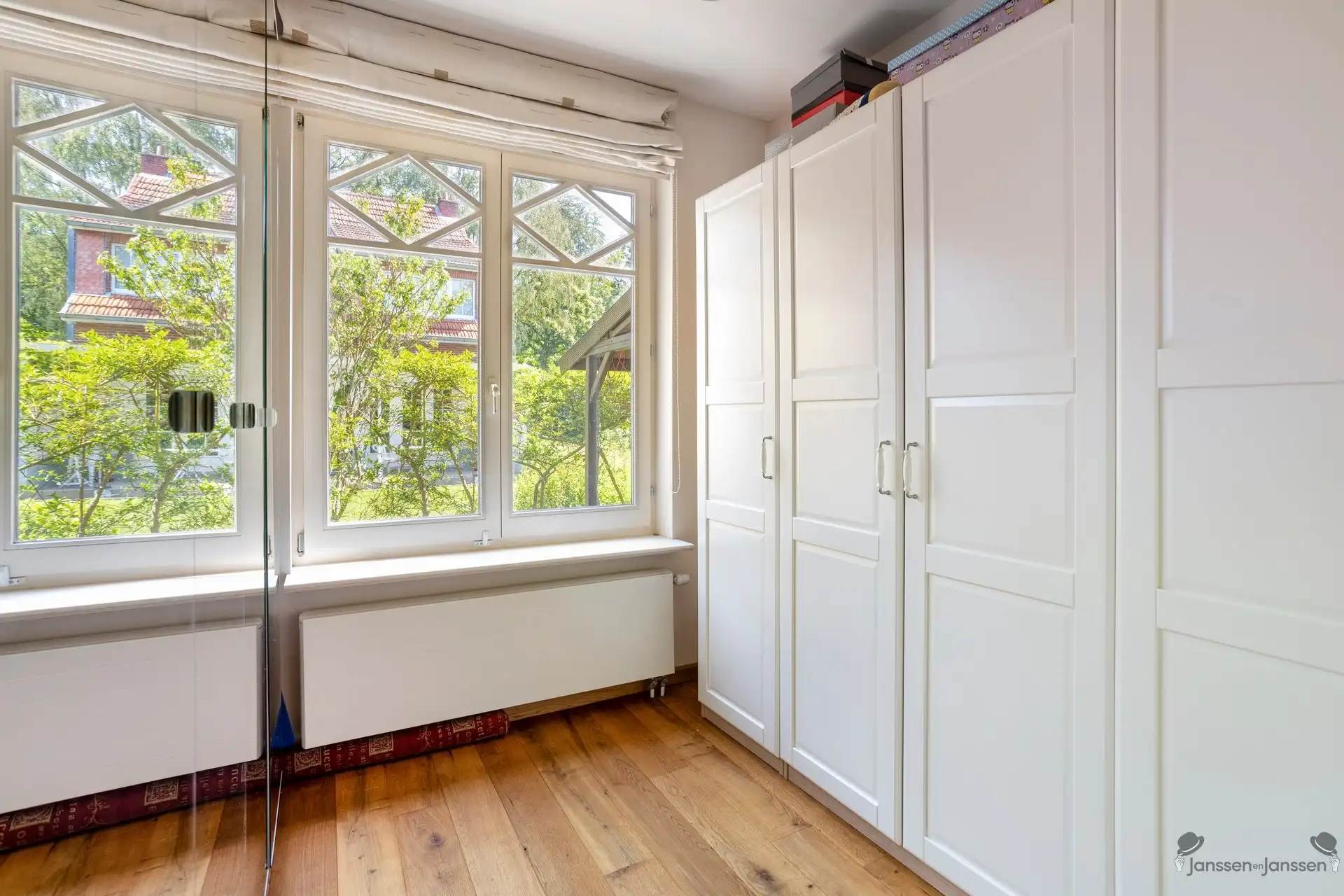 Wonen tussen licht en groen | Charmante villa met 5 slaapkamers in één van de mooiste lanen van Brasschaat foto 18