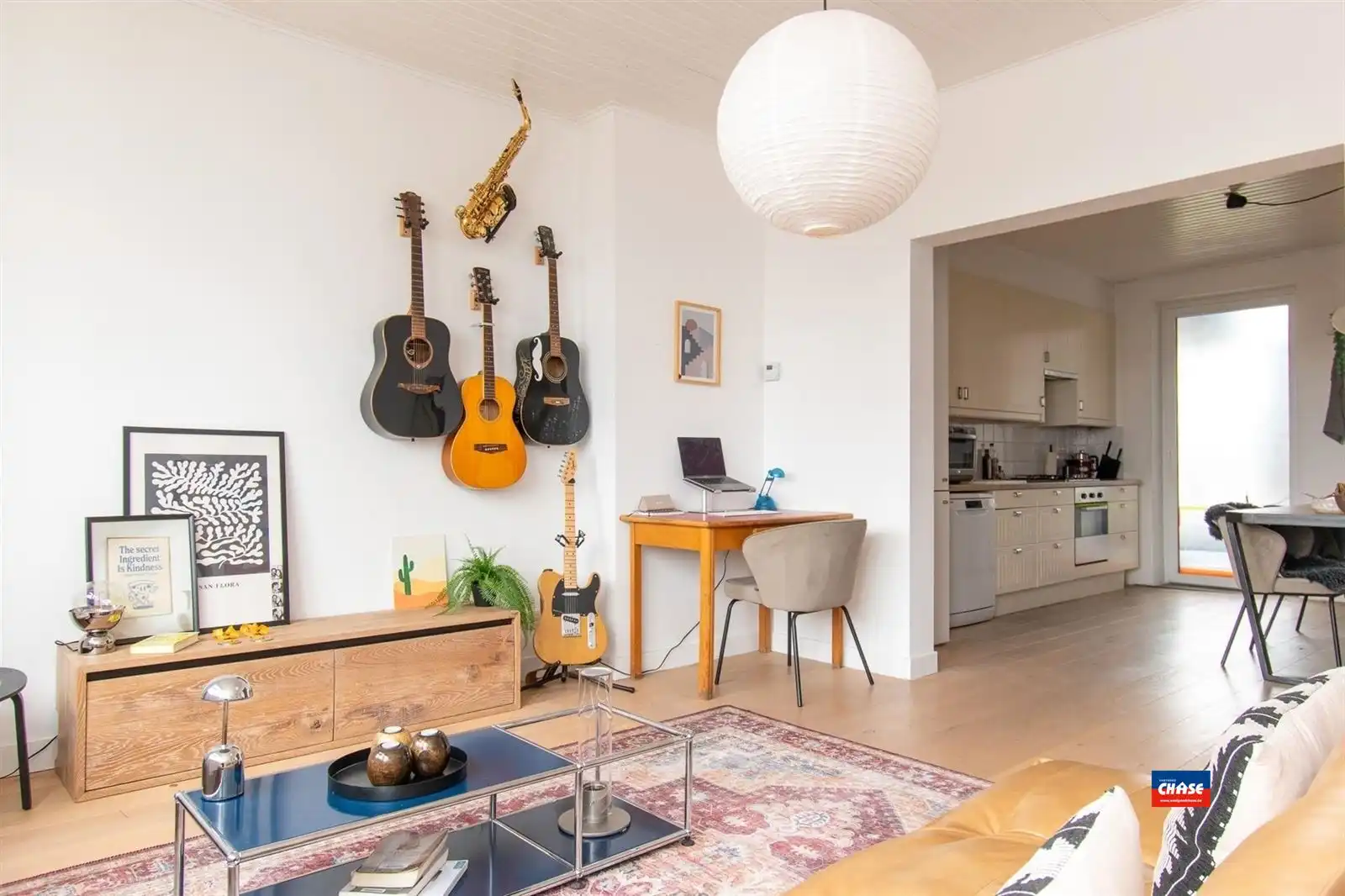 Trendy appartement met 2 slaapkamers en terras op toplocatie foto 2