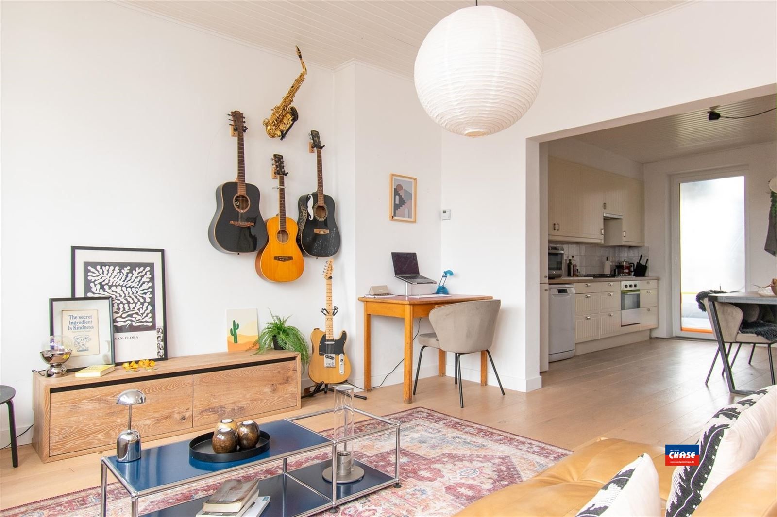 Trendy appartement met 2 slaapkamers en terras op toplocatie foto 2