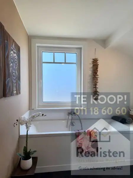 Stijlvol en charmant wonen in het centrum van As foto 24