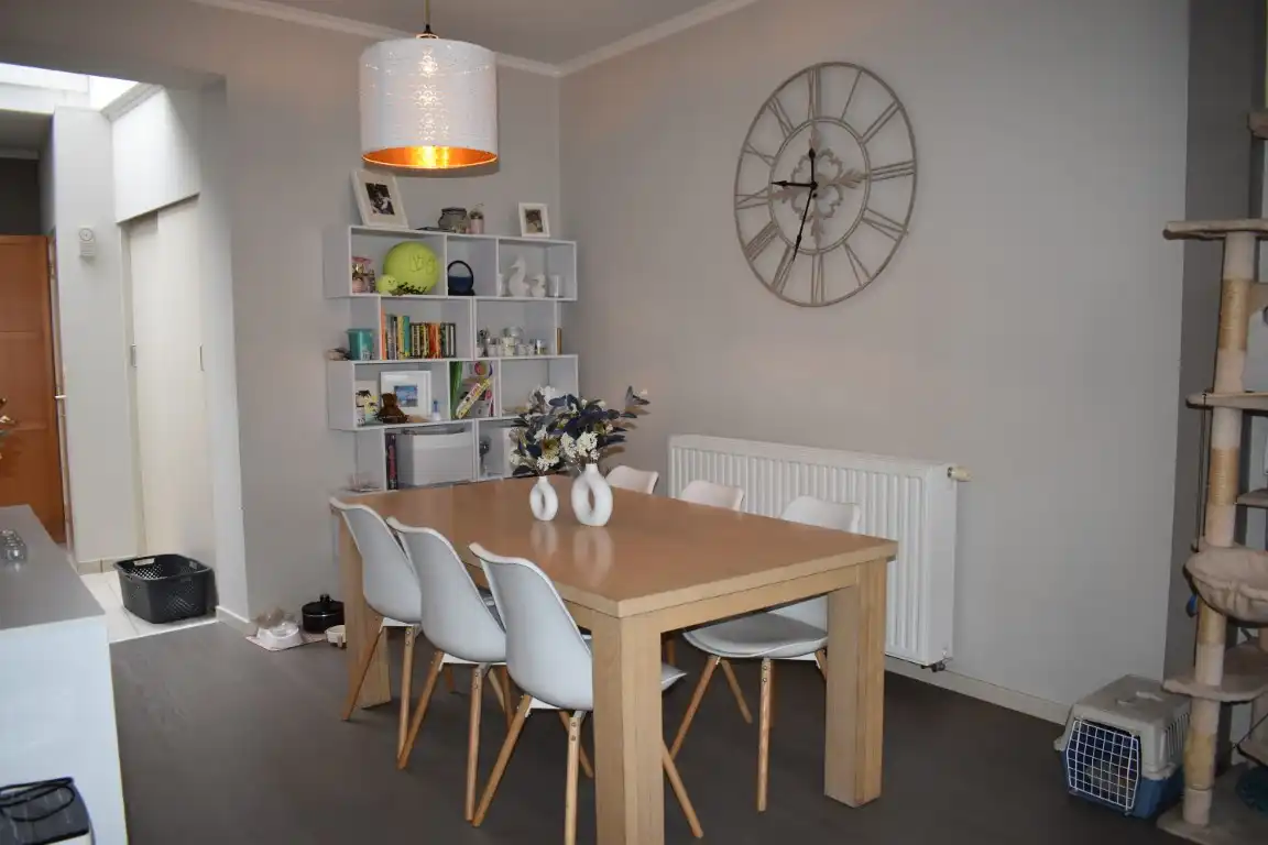Centraal gelegen, instapklare woning in het centrum van Borgloon  foto 5