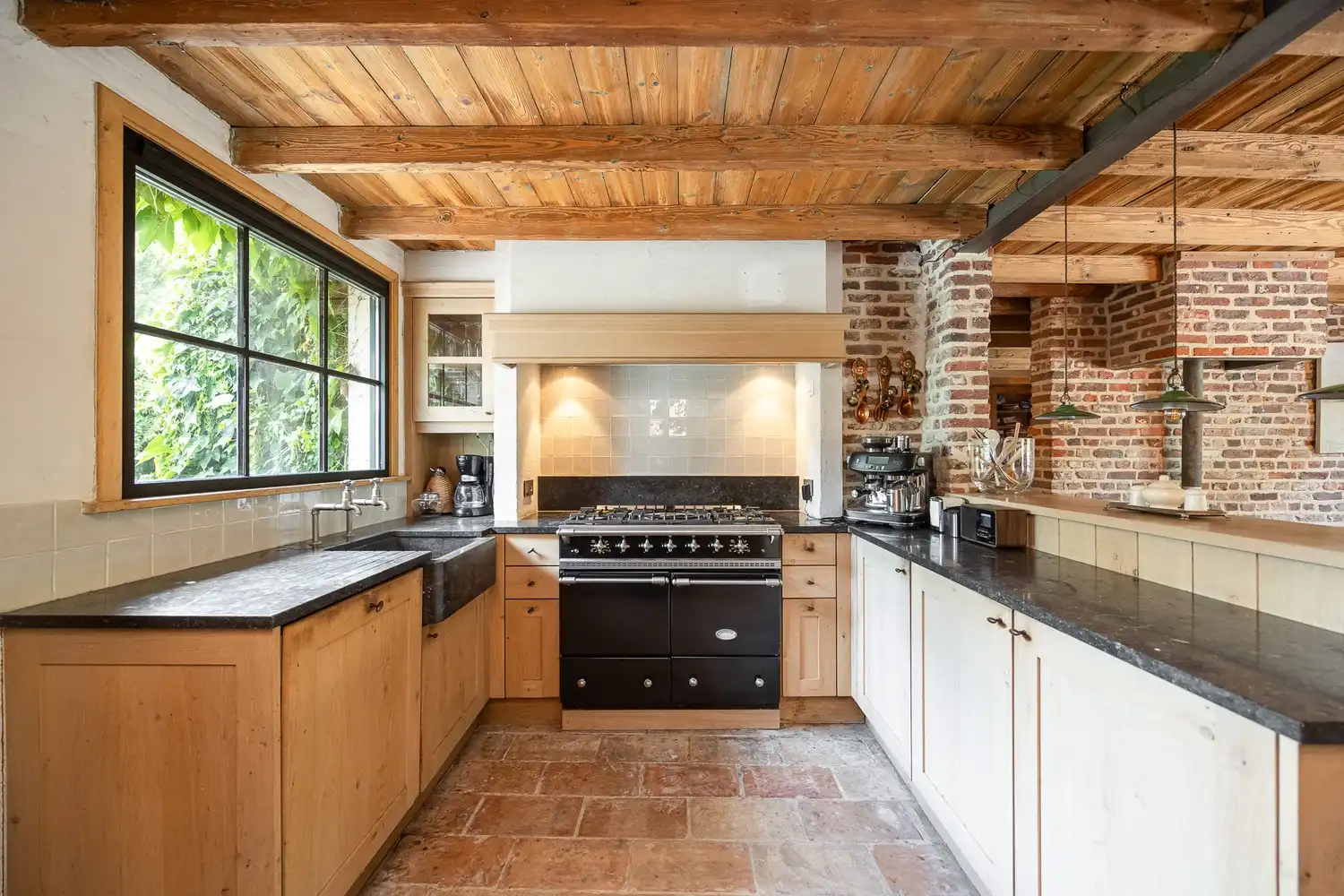 Karaktervolle woning met verwarmd zwembad en poolhouse — Verrebroek foto 5