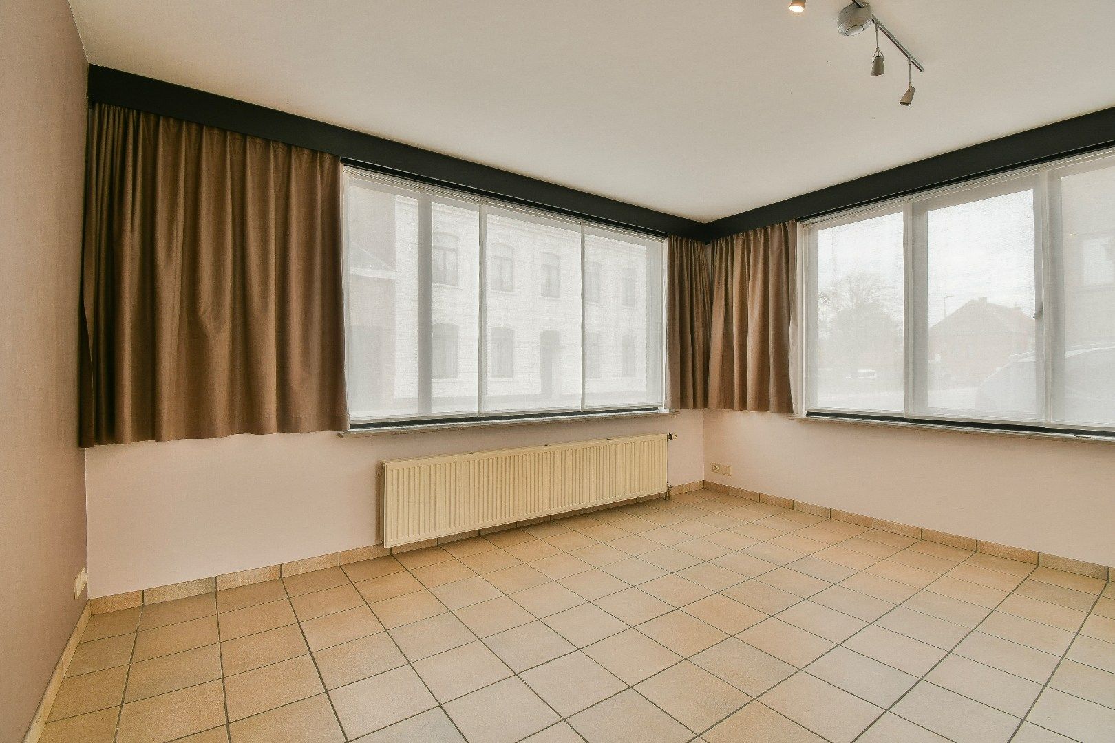 Ruime woning te huur in Oudenburg  foto 2