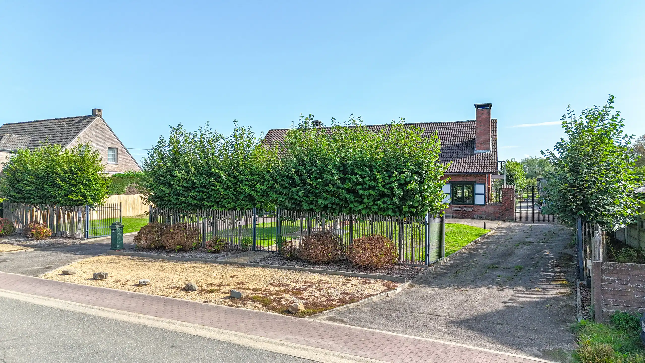 Landelijke woning met 6 slpks op perceel van 36a 70ca! foto 36