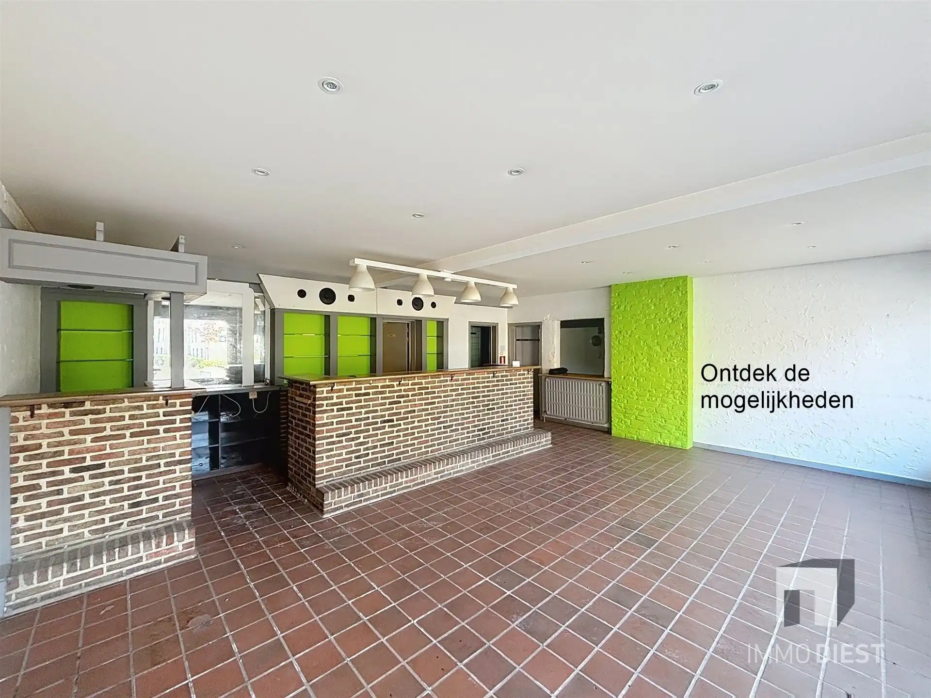 Handelshuis in het centrum van Ham op 5,83are foto 5