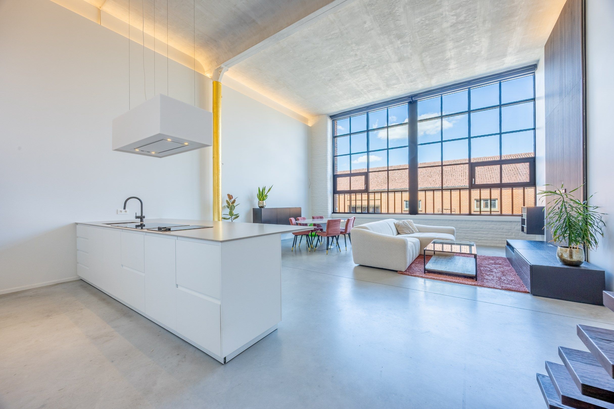 UNIEKE LOFT IN HARTJE AVELGEM foto {{pictureIndex}}