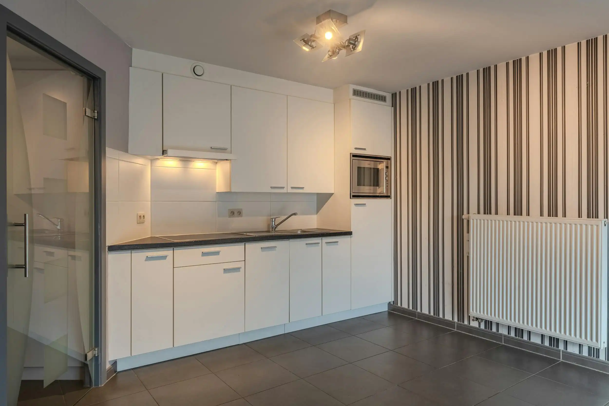 Energiezuinig appartement met terras te koop te Oostende foto 9