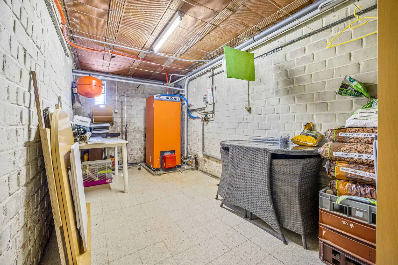 Woning met 2 slpks, zolder, volledig onderkelderd en tuin foto 21