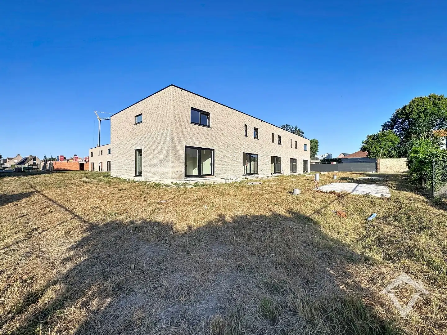 Woning met 3 slaapkamers en carport te Proven  foto 8