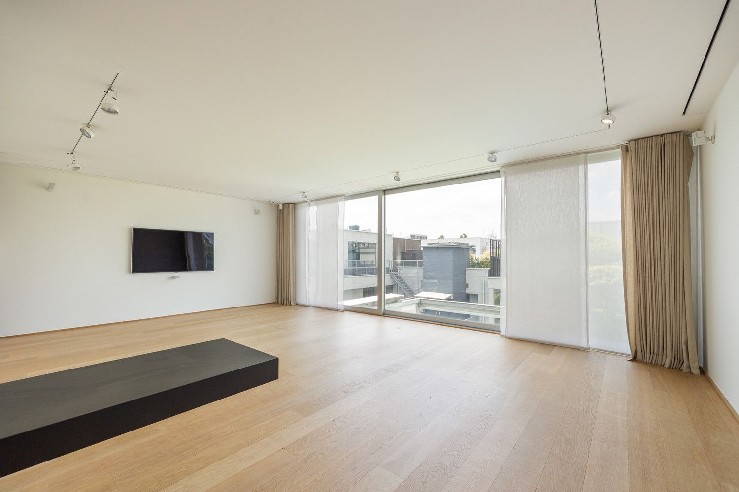 LUXUEUZE STADSVILLA (341m²) MET TUIN (200m²), ZWEMBAD EN SAUNA IN LUXEPROJECT PAPYRUS TE ZURENBORG-ANTWERPEN foto 21