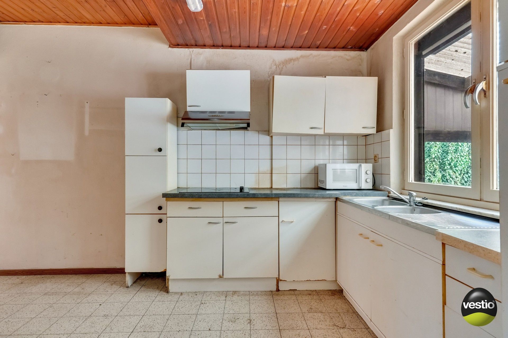 GELIJKVLOERSE WONING OP 10,61 ARE foto 15