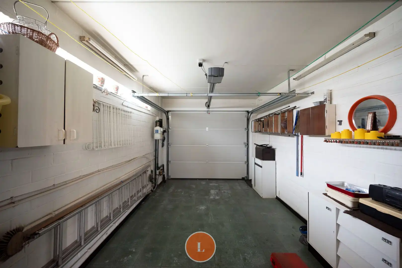 Op te frissen woning met veel potentieel in rustige wijk te Menen foto 21