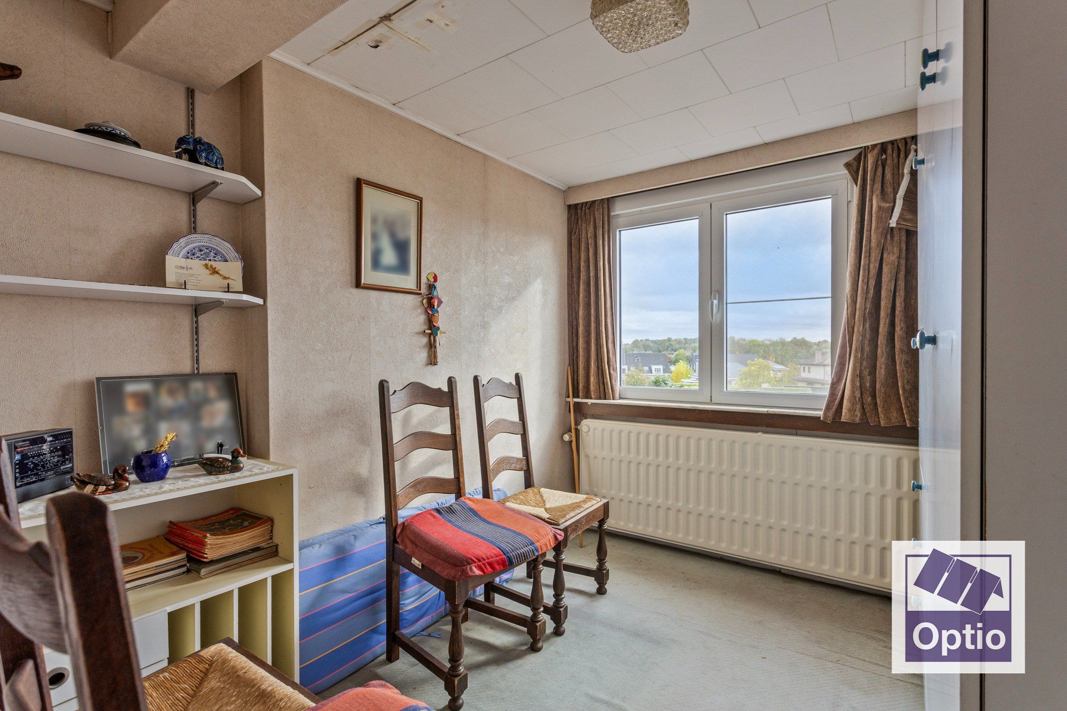 Woning met 5 slaapkamers en grote tuin. foto 25