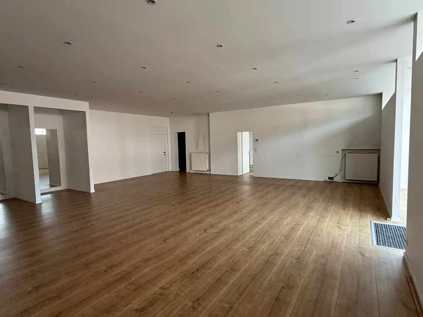 Pop-up multifunctioneel gelijkvloers te huur   foto 2