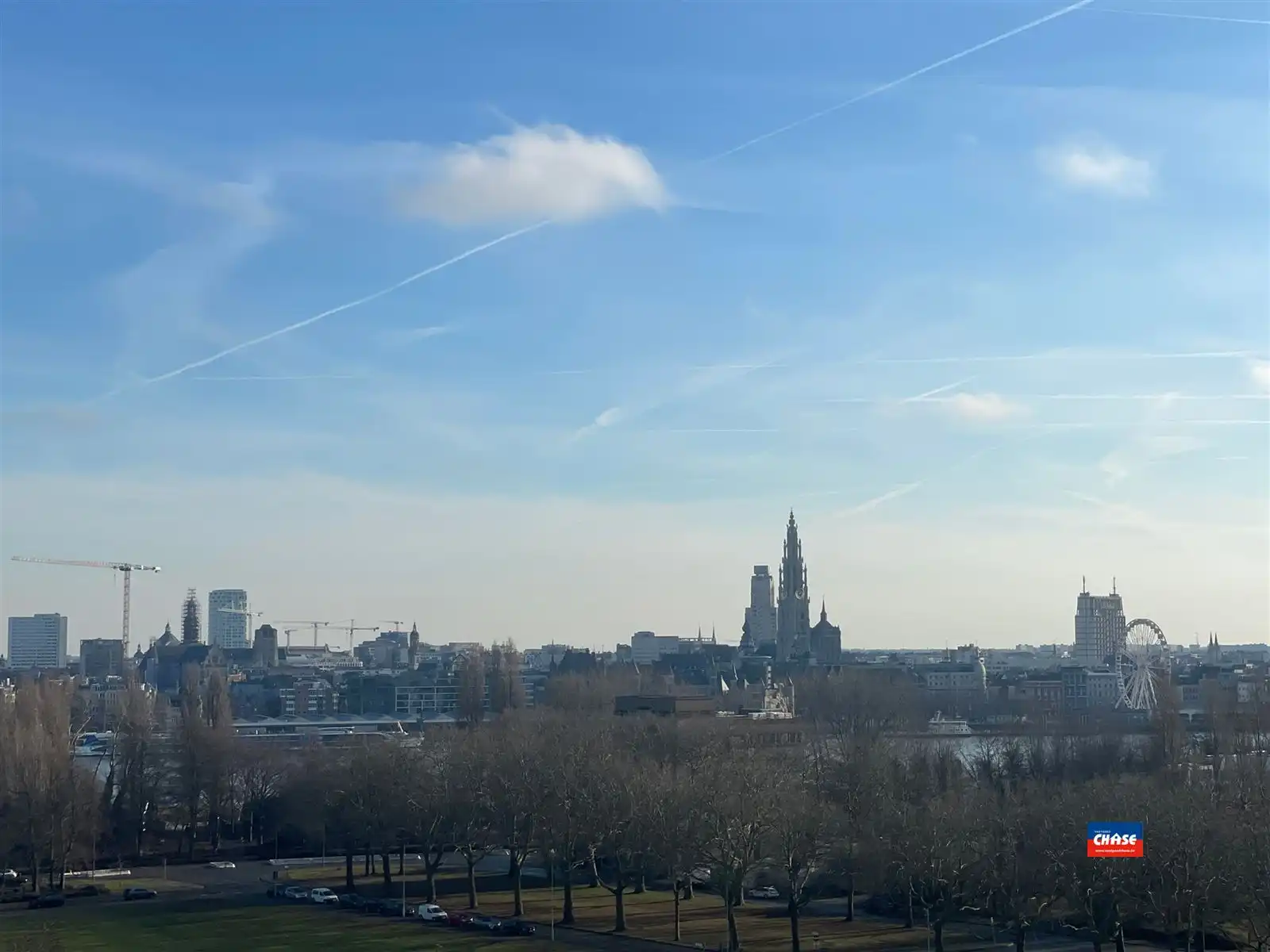 !!! VERKOCHT !!! Appartement met 2 slaapkamers, terras en P foto 16