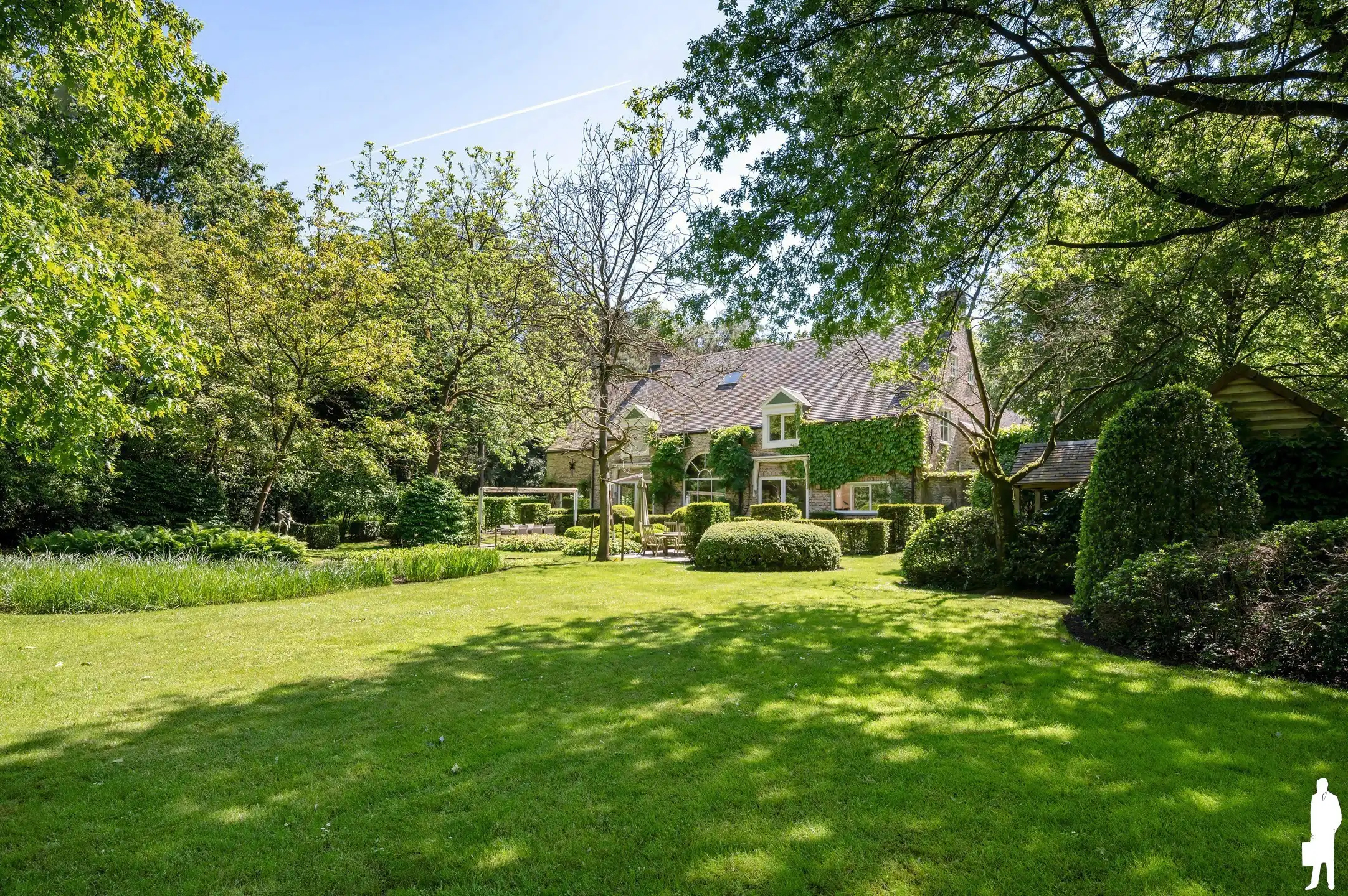 Op absolute toplocatie gelegen villa! foto 33