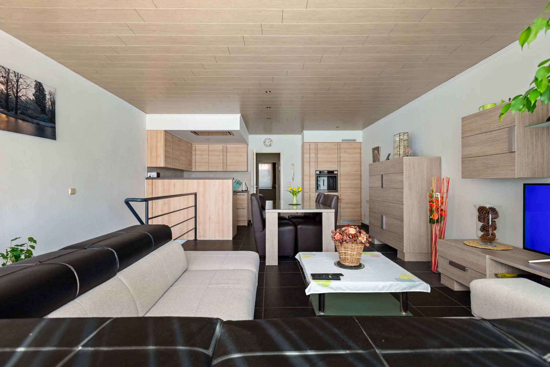 Gelijkvloers appartement met tuin en veelzijdige extra ruimte te Boom foto 9