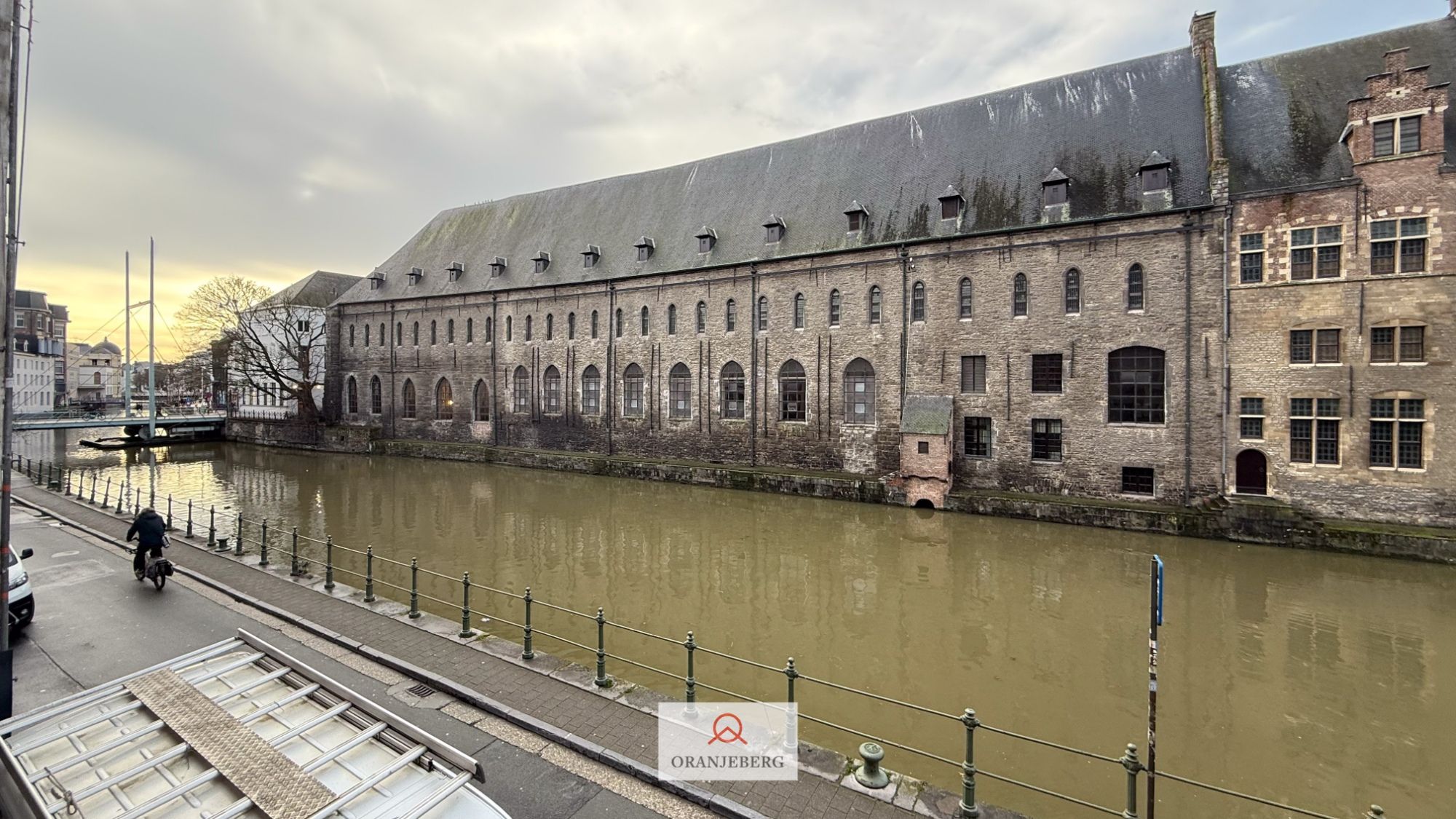 Prachtig gelegen handelspand centrum Gent foto 10