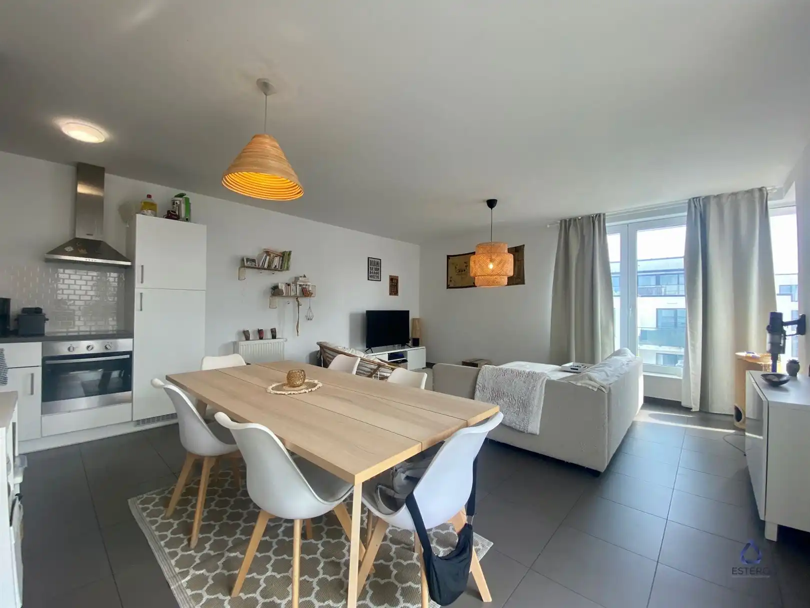 1-slaapkamerappartement met ruim terras foto 2