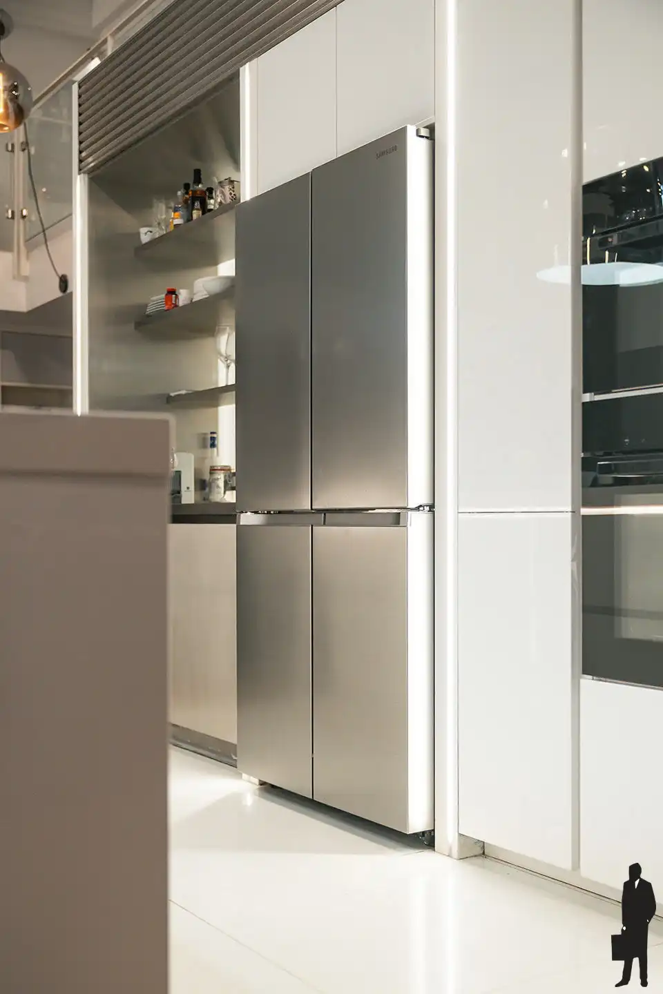 Unieke loftvilla met high-end afwerking en een fenomenale private stadstuin van 400 m² foto 32