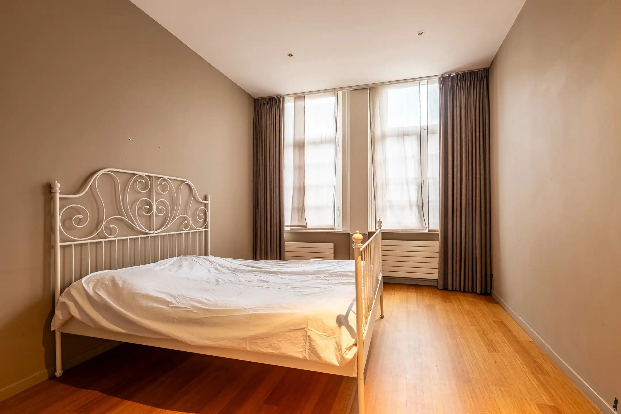 Gerenoveerd burgerhuis anno 1850 met binnentuin en patio foto 33