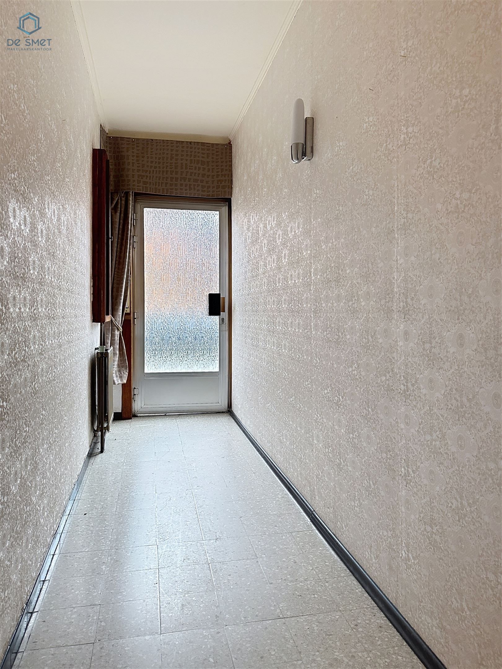 Zeer ruime woning met grote tuin, bos en landelijk uitzicht foto 4