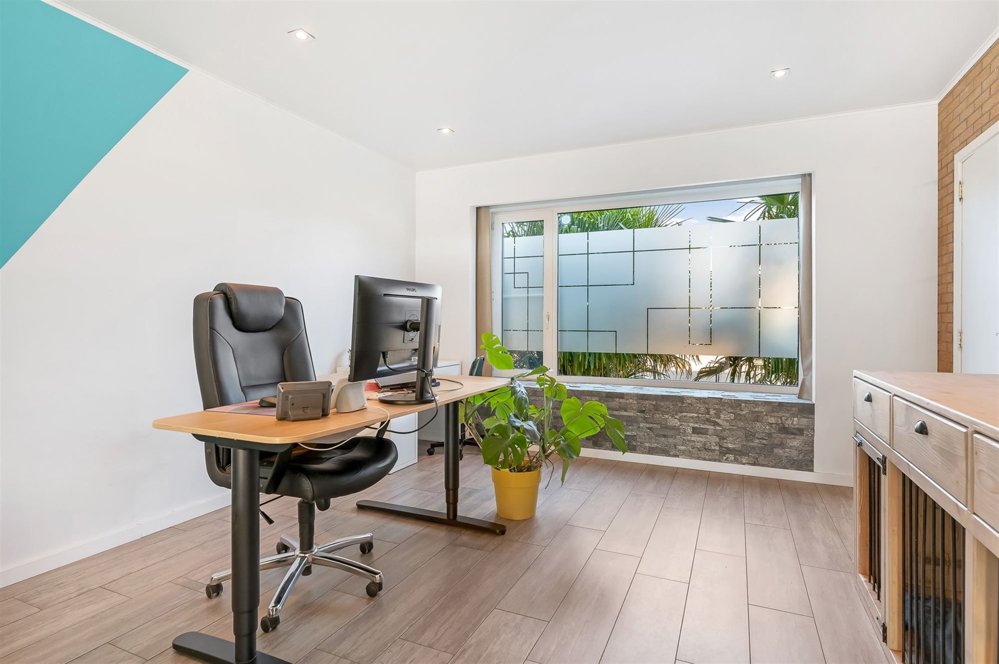 GERENOVEERDE WONING IN DOODLOPENDE STRAAT foto 12