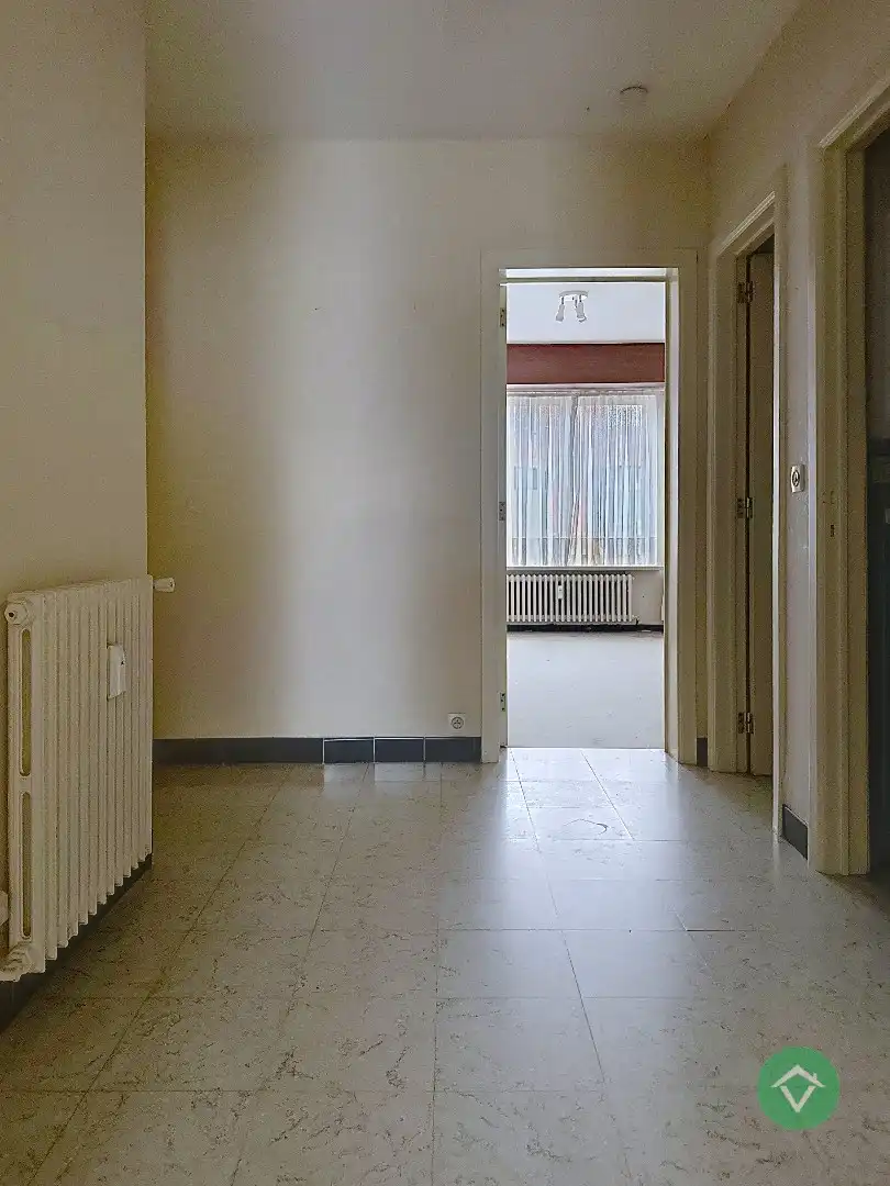 Gelijkvloers appartement met autostandplaats en garage te Roeselare  foto 17