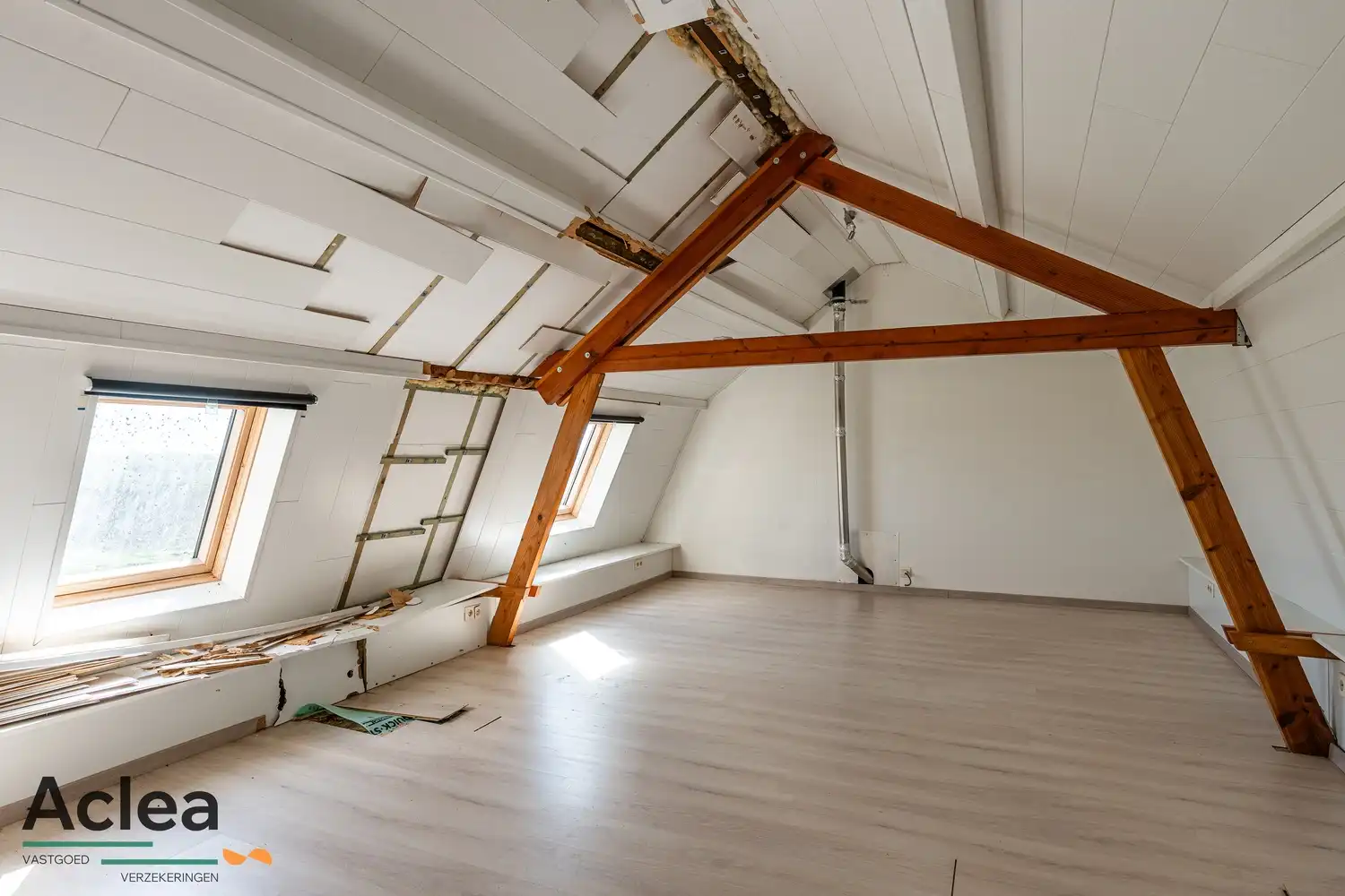 Dijkwoning met prachtig vergezicht foto 14