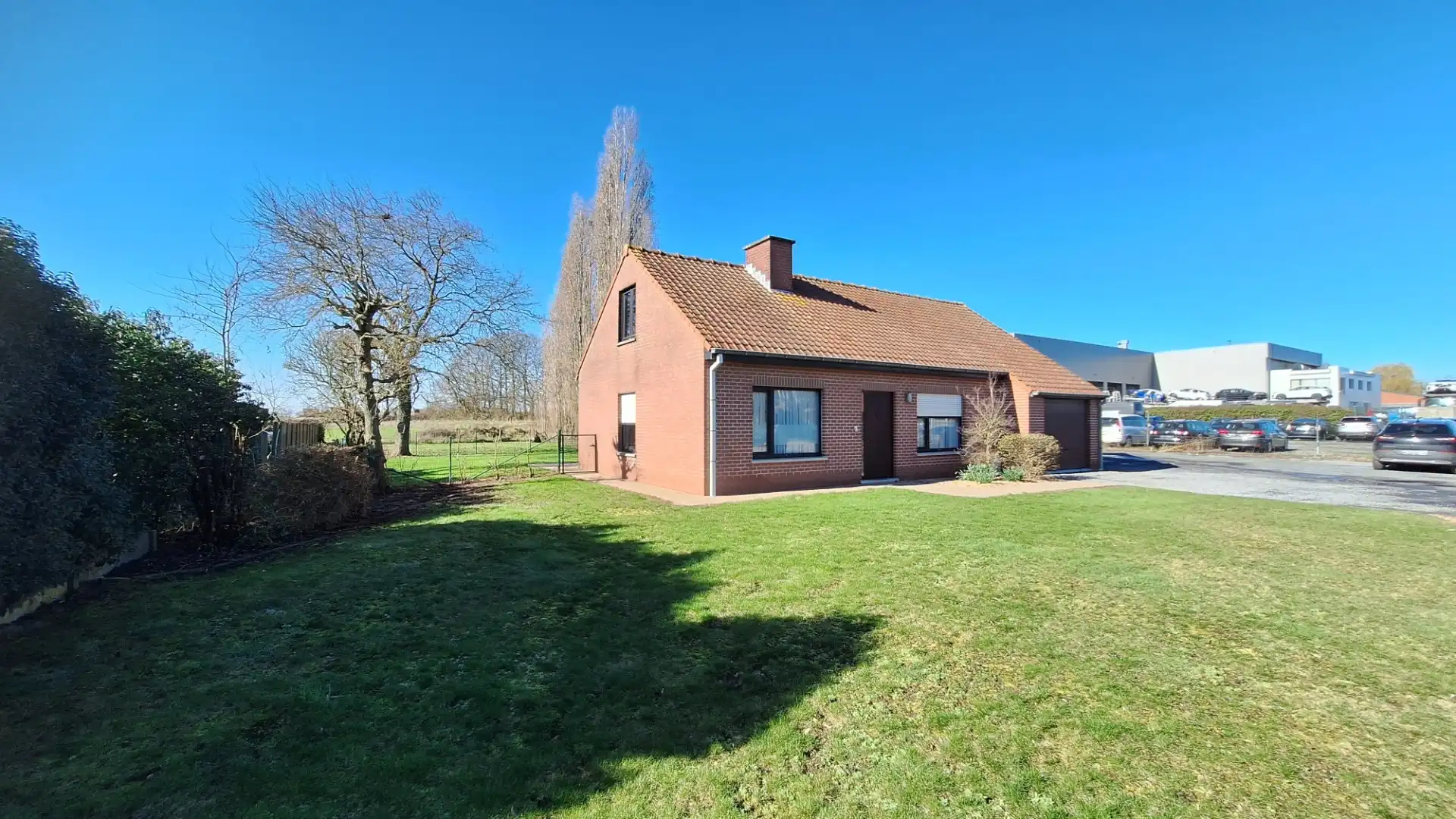 Villa te huur foto {{pictureIndex}}