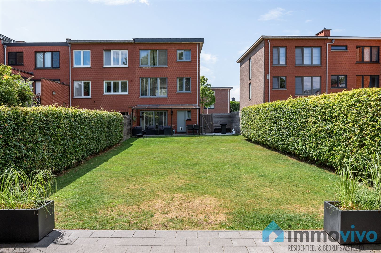 Gerenoveerde woning met prachtige tuin op toplocatie in Edegem foto 11