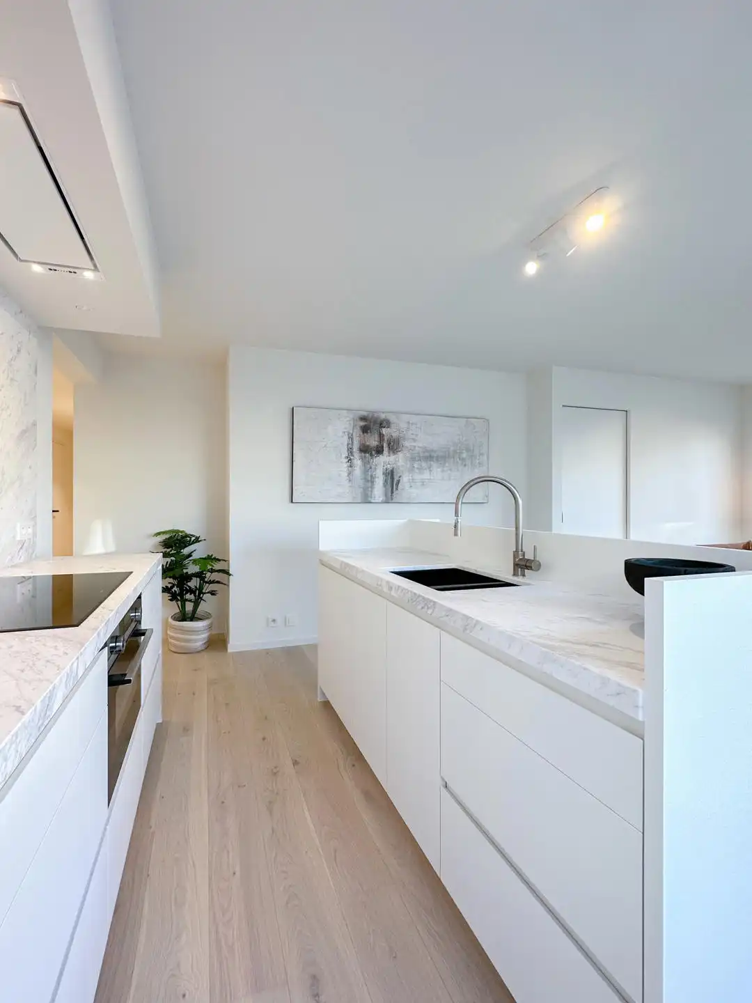 Lichtrijk HOEKAPPARTEMENT nabij de Lippenslaan! foto 12