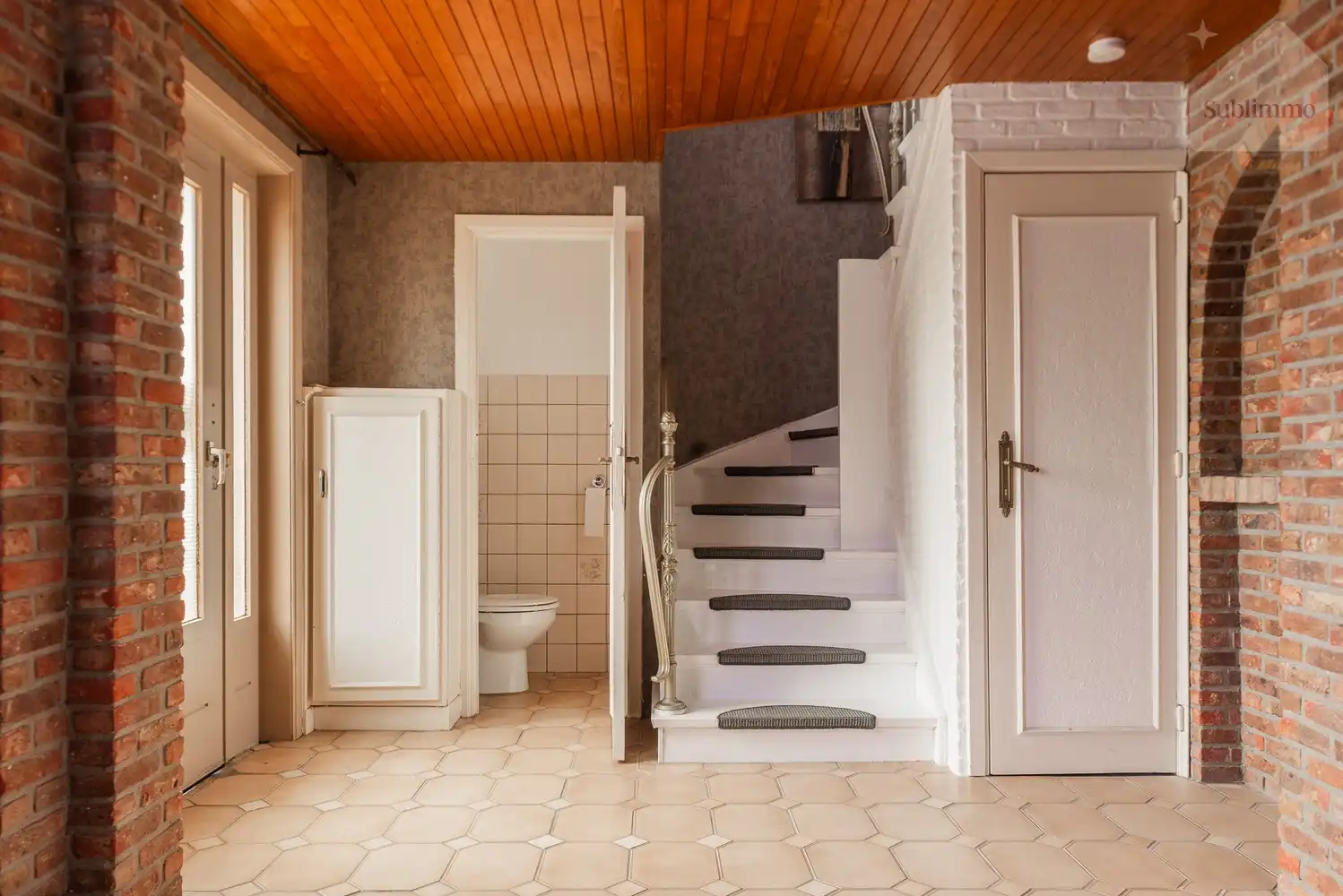 Eengezinswoning met 3 slaapkamers in het centrum van Meerhout. foto 3