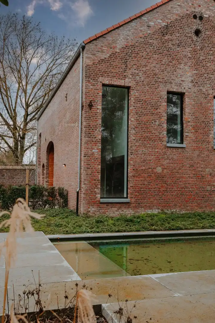 Ruime loftwoning met drie slaapkamers (verkoop onder registratierechten, 2% mogelijk) foto 3