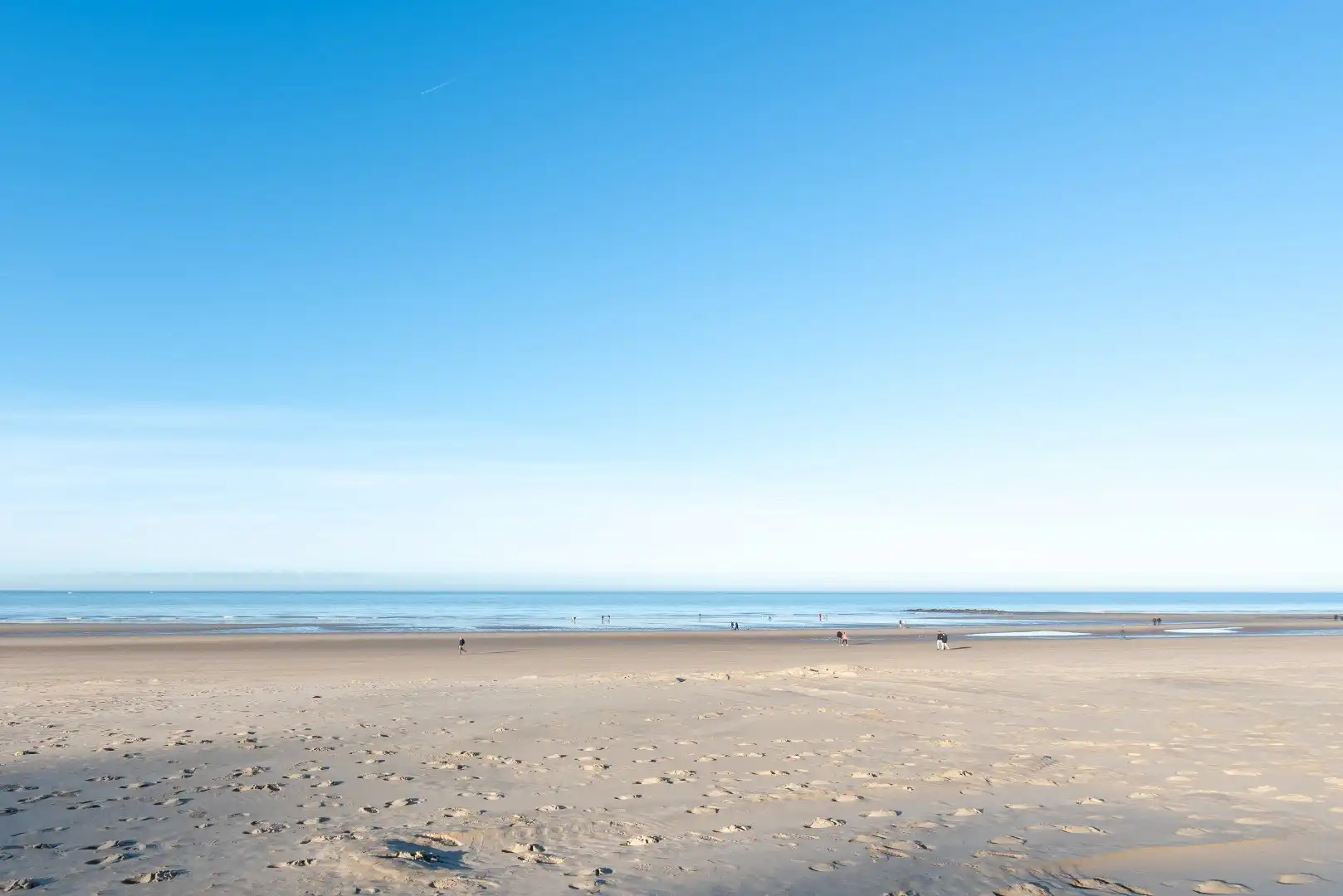 Studio met frontaal zich op zee en staanplaats in de residentie foto 11