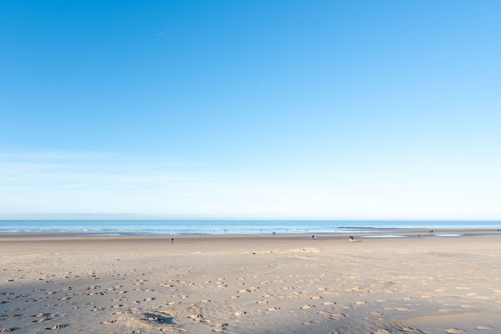 Studio met frontaal zich op zee en staanplaats in de residentie foto 11