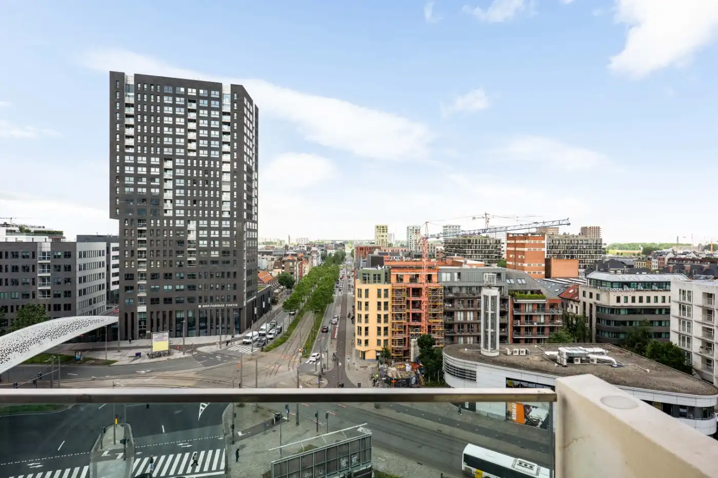 Recent app. op 8e verd. met 1 slpk. in Cadix-buurt te Antwerpen foto 18