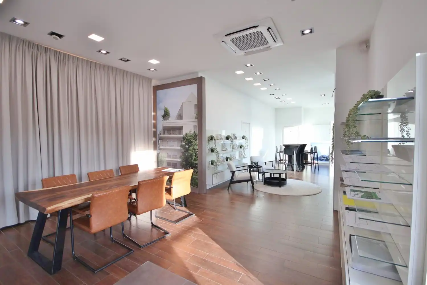 Mooie handelsruimte met veel potentieel foto 2